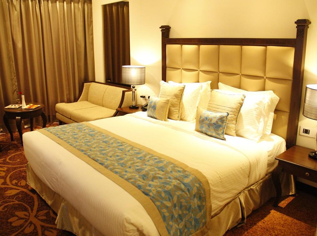 Country Inn & Suites By Radisson, Bathinda Exterior foto