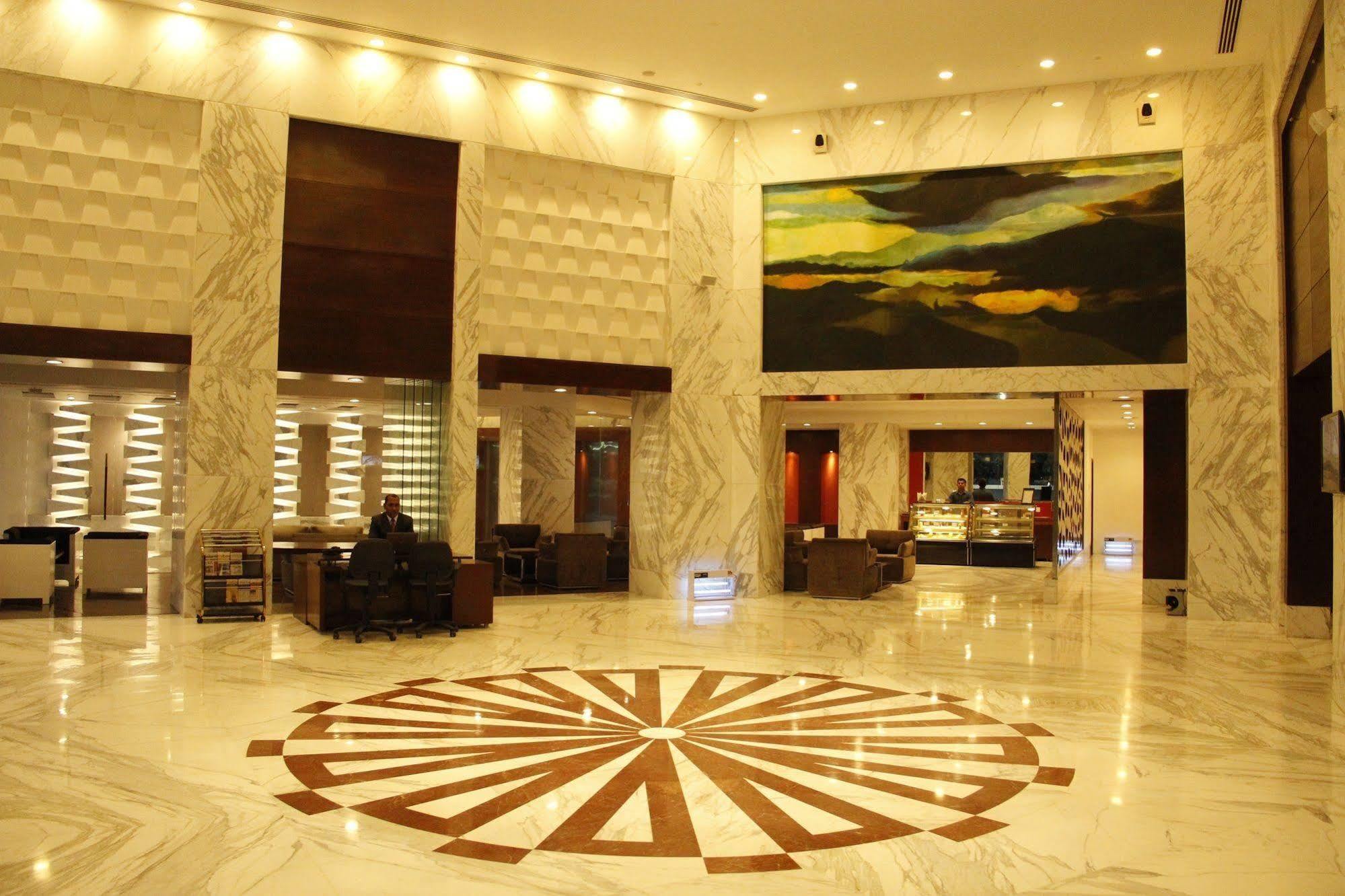 Country Inn & Suites By Radisson, Bathinda Exterior foto